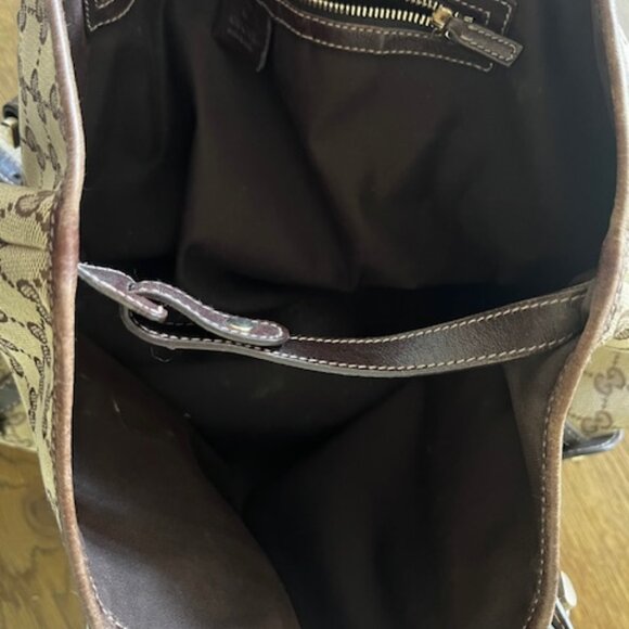 Gucci Medium Pelham Hobo bag - Picture 4 of 8